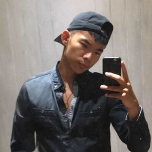 Meet your Posher, Alroy